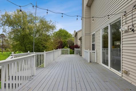 1230 West Claridge Court Palatine IL 60067
