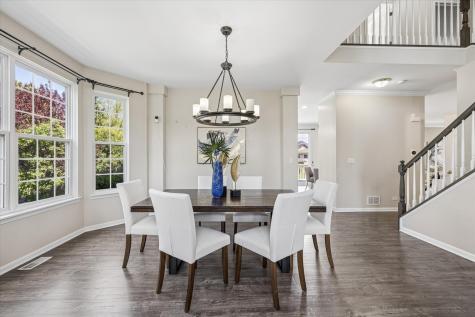1230 West Claridge Court Palatine IL 60067