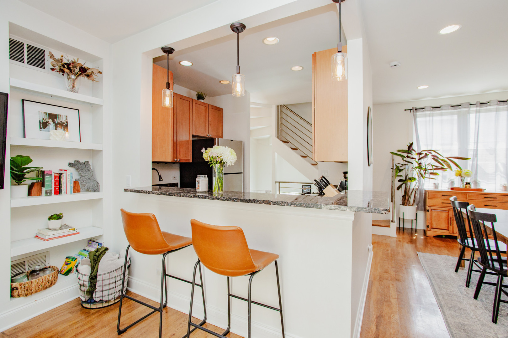 1504 West Pearson Street Chicago IL 60642
