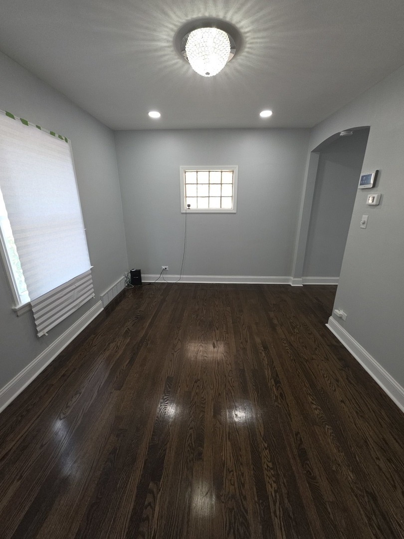 8252 South Calumet Avenue Chicago IL 60619