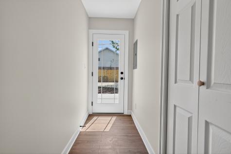 4527 West 83rd Street Chicago IL 60652