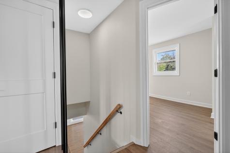 4527 West 83rd Street Chicago IL 60652