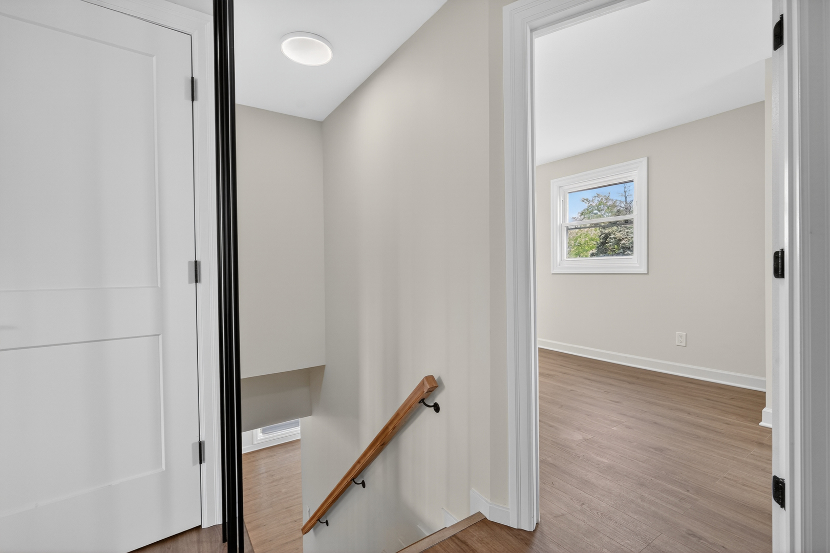 4527 West 83rd Street Chicago IL 60652