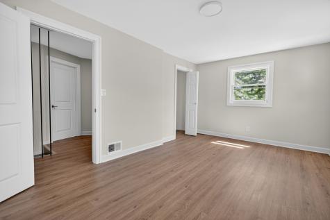 4527 West 83rd Street Chicago IL 60652