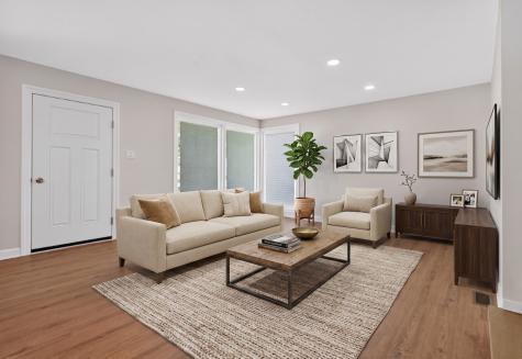 4527 West 83rd Street Chicago IL 60652