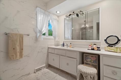 28442 West Main Street Barrington IL 60010