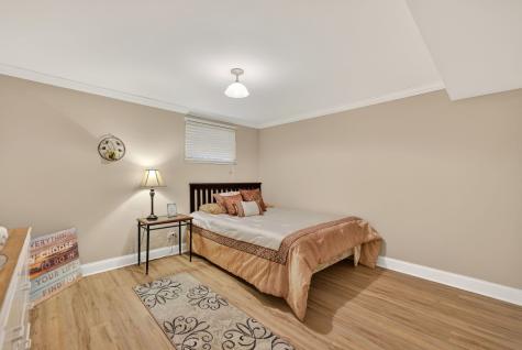 201 Tulip Circle Island Lake IL 60042