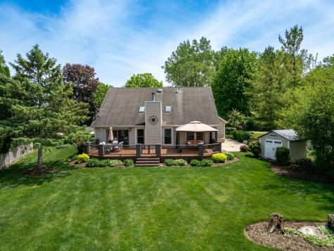 201 Tulip Circle Island Lake IL 60042