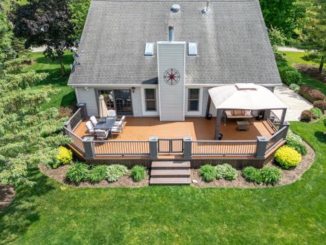 201 Tulip Circle Island Lake IL 60042