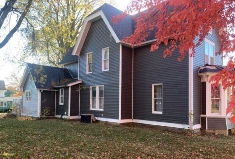 102 East 6th Street Milledgeville IL 61051