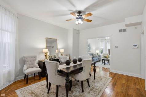 1926 West Oakdale Avenue Chicago IL 60657