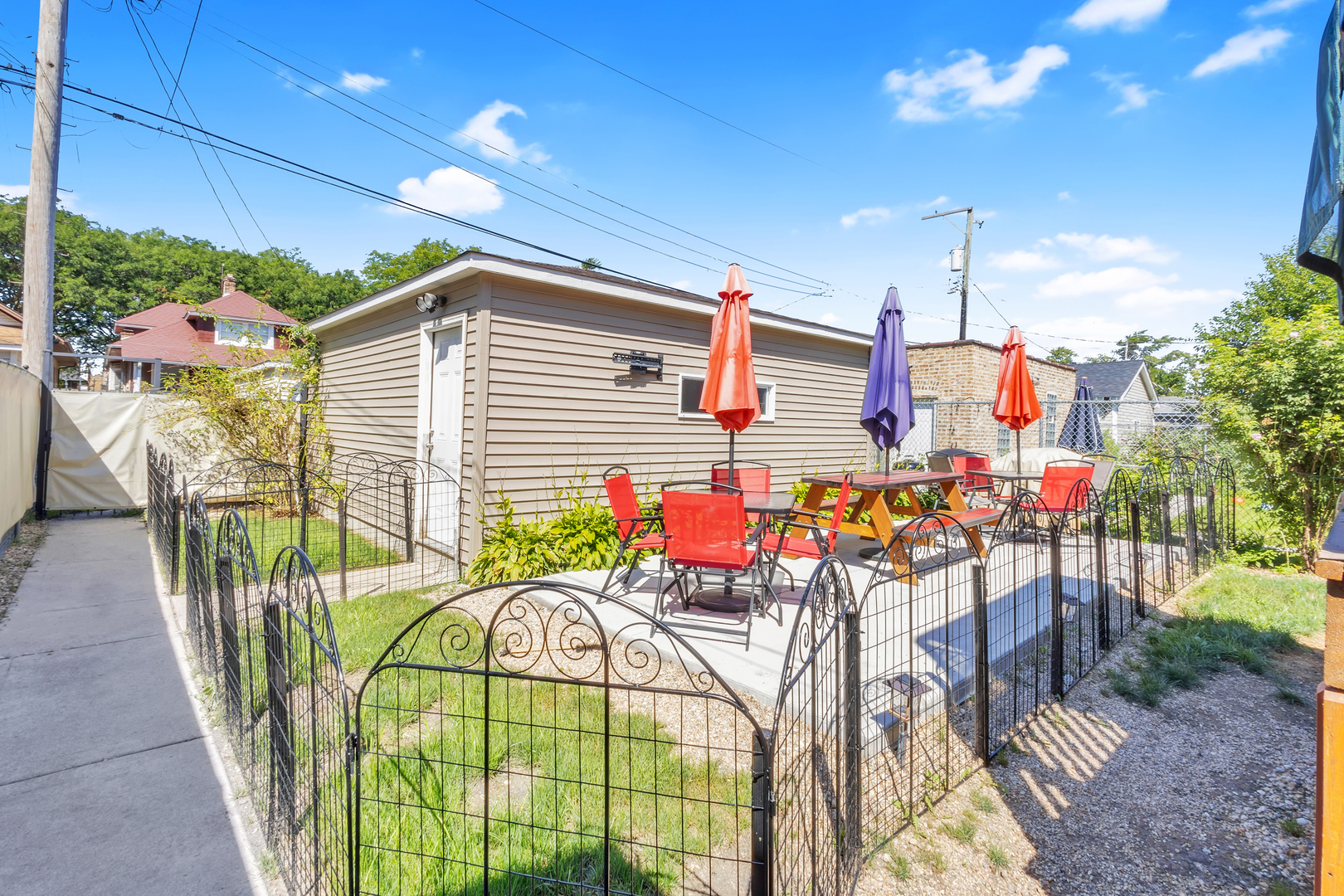 1418 North Mayfield Avenue Chicago IL 60651