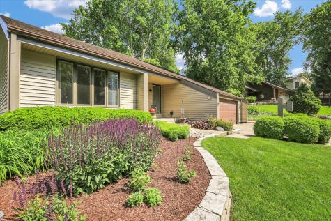 332 Indian Hills Drive Rantoul IL 61866