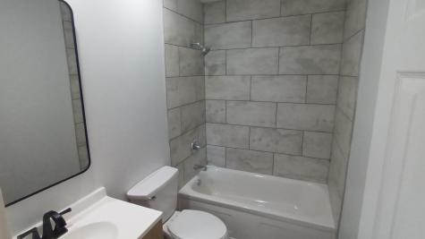 1307 Glenwood Road Bloomington IL 61704