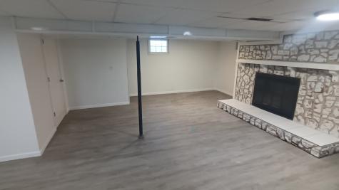 1307 Glenwood Road Bloomington IL 61704