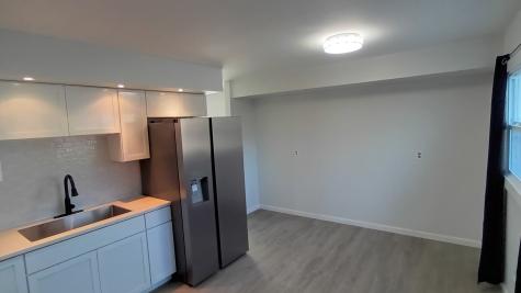 1307 Glenwood Road Bloomington IL 61704