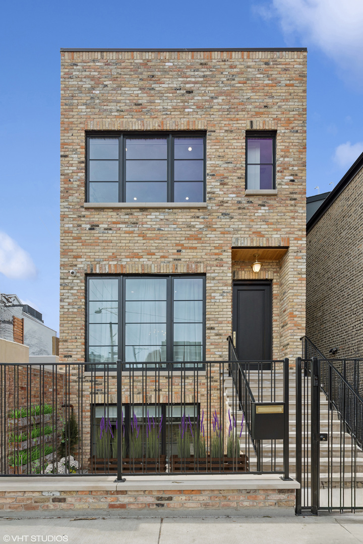 2014 North Winchester Avenue Chicago IL 60614