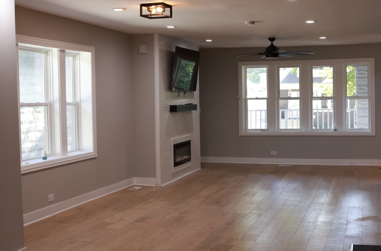 7650 South Cregier Avenue Chicago IL 60649