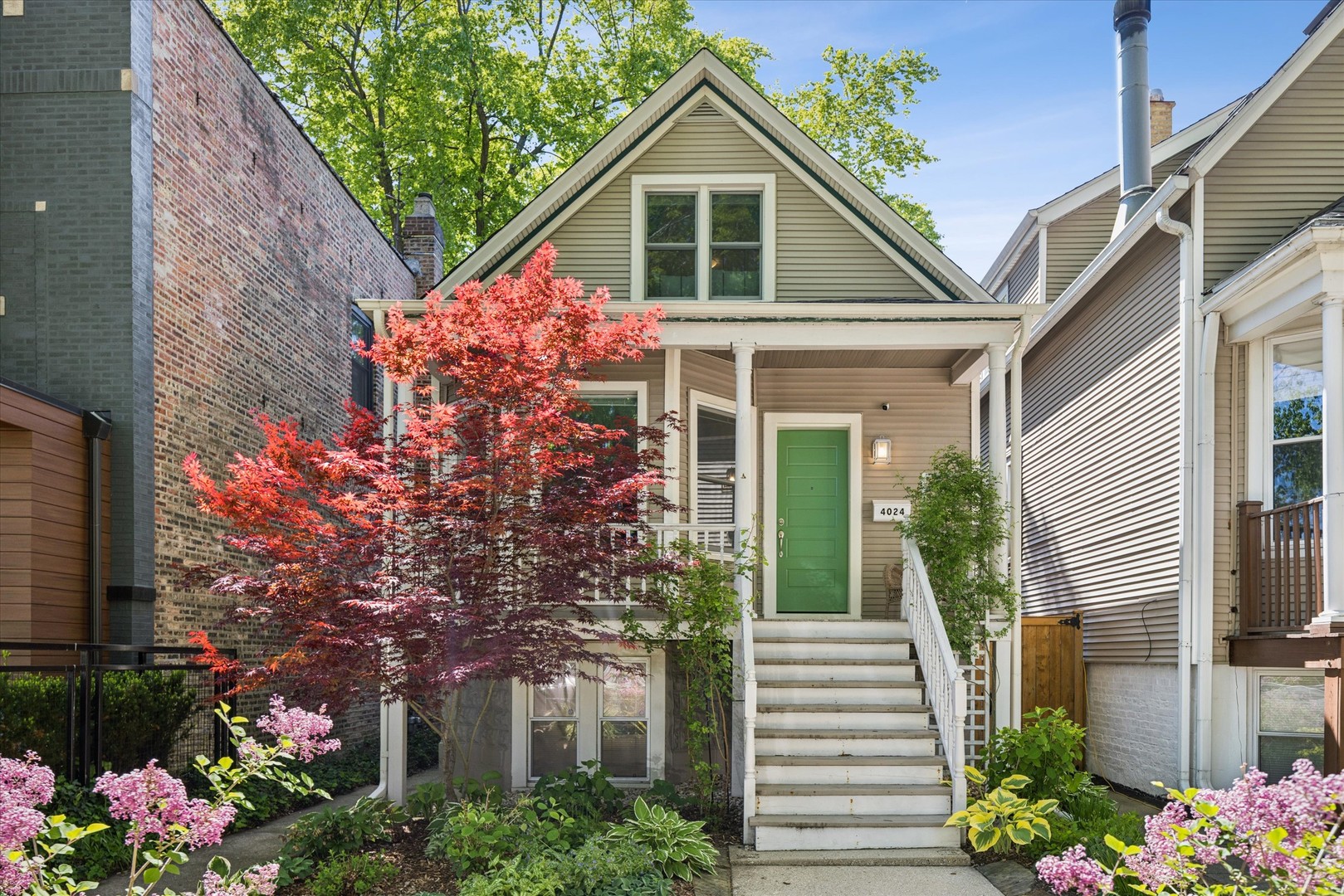 4024 North Bell Avenue Chicago IL 60618