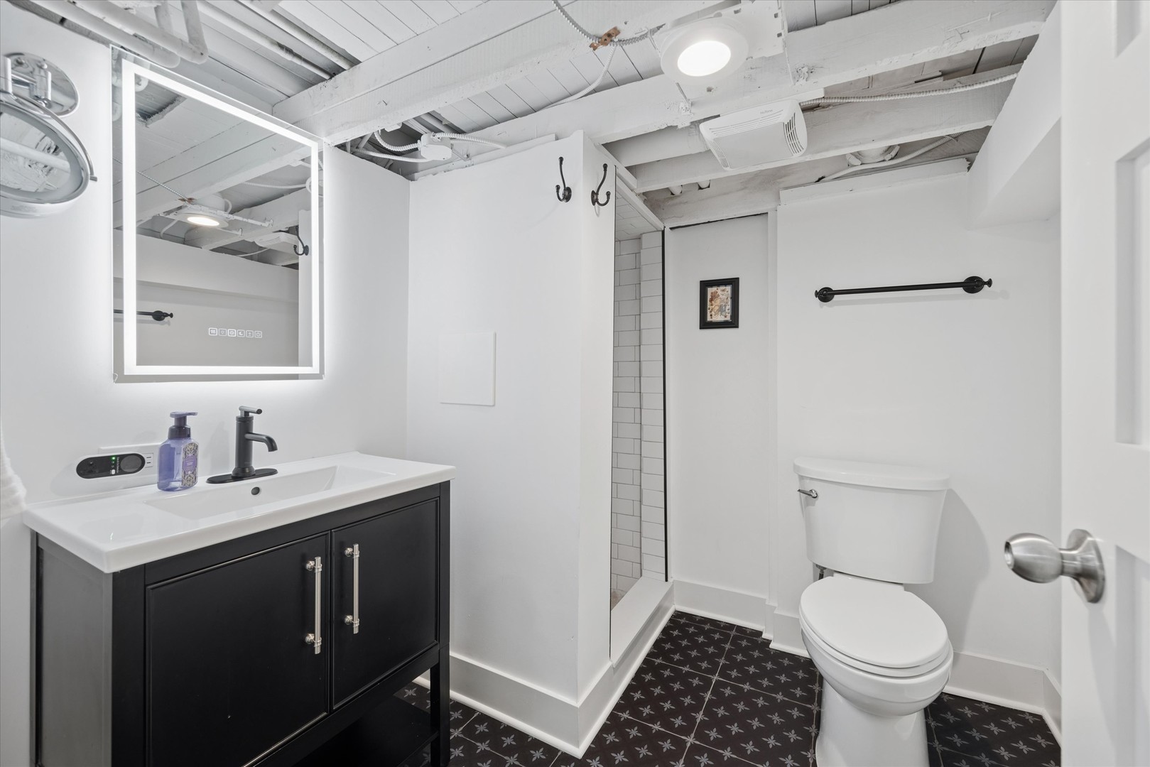 4024 North Bell Avenue Chicago IL 60618