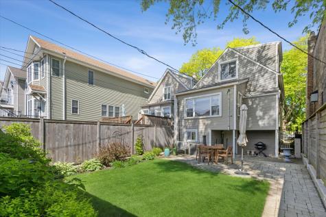 4024 North Bell Avenue Chicago IL 60618