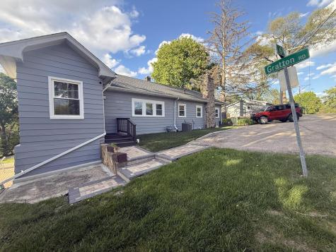 21990 West 6th Street Lake Villa IL 60046
