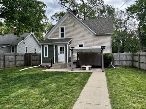 295 South Grand Avenue Bradley IL 60915
