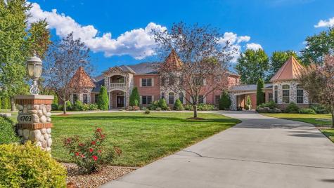 4703 West Kirby Avenue Champaign IL 61822