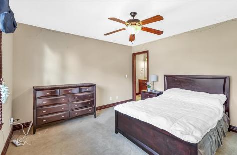 4703 West Kirby Avenue Champaign IL 61822