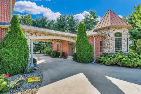 4703 West Kirby Avenue Champaign IL 61822