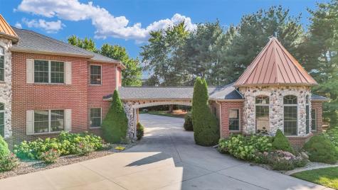 4703 West Kirby Avenue Champaign IL 61822