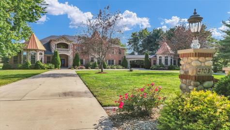 4703 West Kirby Avenue Champaign IL 61822
