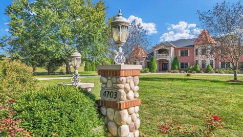 4703 West Kirby Avenue Champaign IL 61822