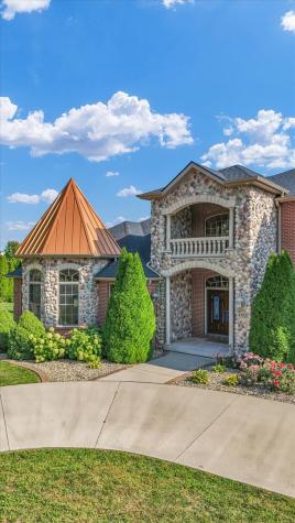 4703 West Kirby Avenue Champaign IL 61822