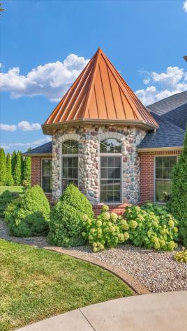 4703 West Kirby Avenue Champaign IL 61822