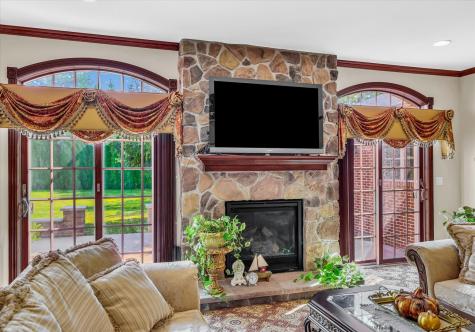 4703 West Kirby Avenue Champaign IL 61822