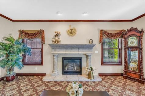 4703 West Kirby Avenue Champaign IL 61822