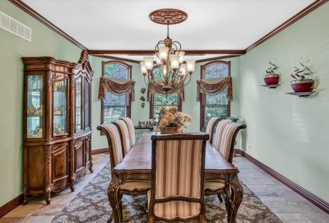 4703 West Kirby Avenue Champaign IL 61822