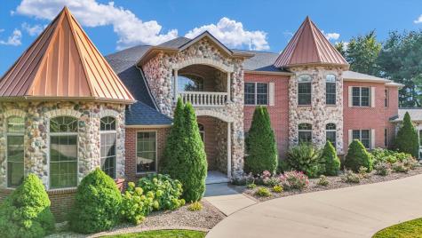4703 West Kirby Avenue Champaign IL 61822