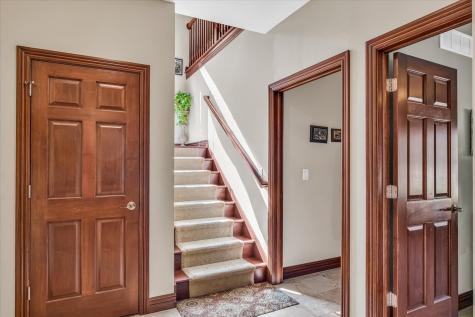 4703 West Kirby Avenue Champaign IL 61822