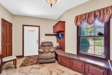 4703 West Kirby Avenue Champaign IL 61822