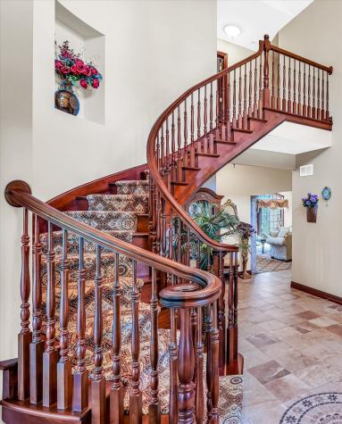 4703 West Kirby Avenue Champaign IL 61822