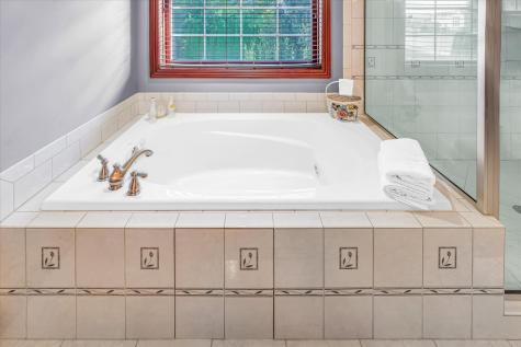4703 West Kirby Avenue Champaign IL 61822