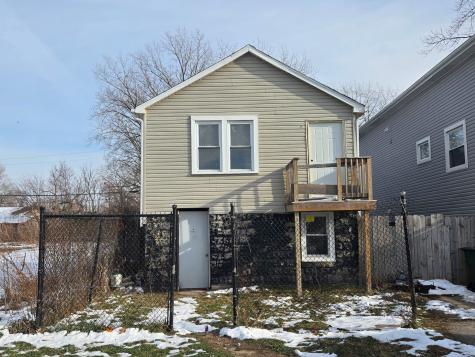 13719 South Spaulding Avenue Robbins IL 60472