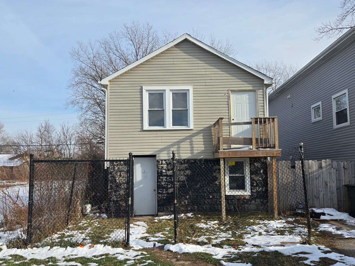 13719 South Spaulding Avenue Robbins IL 60472