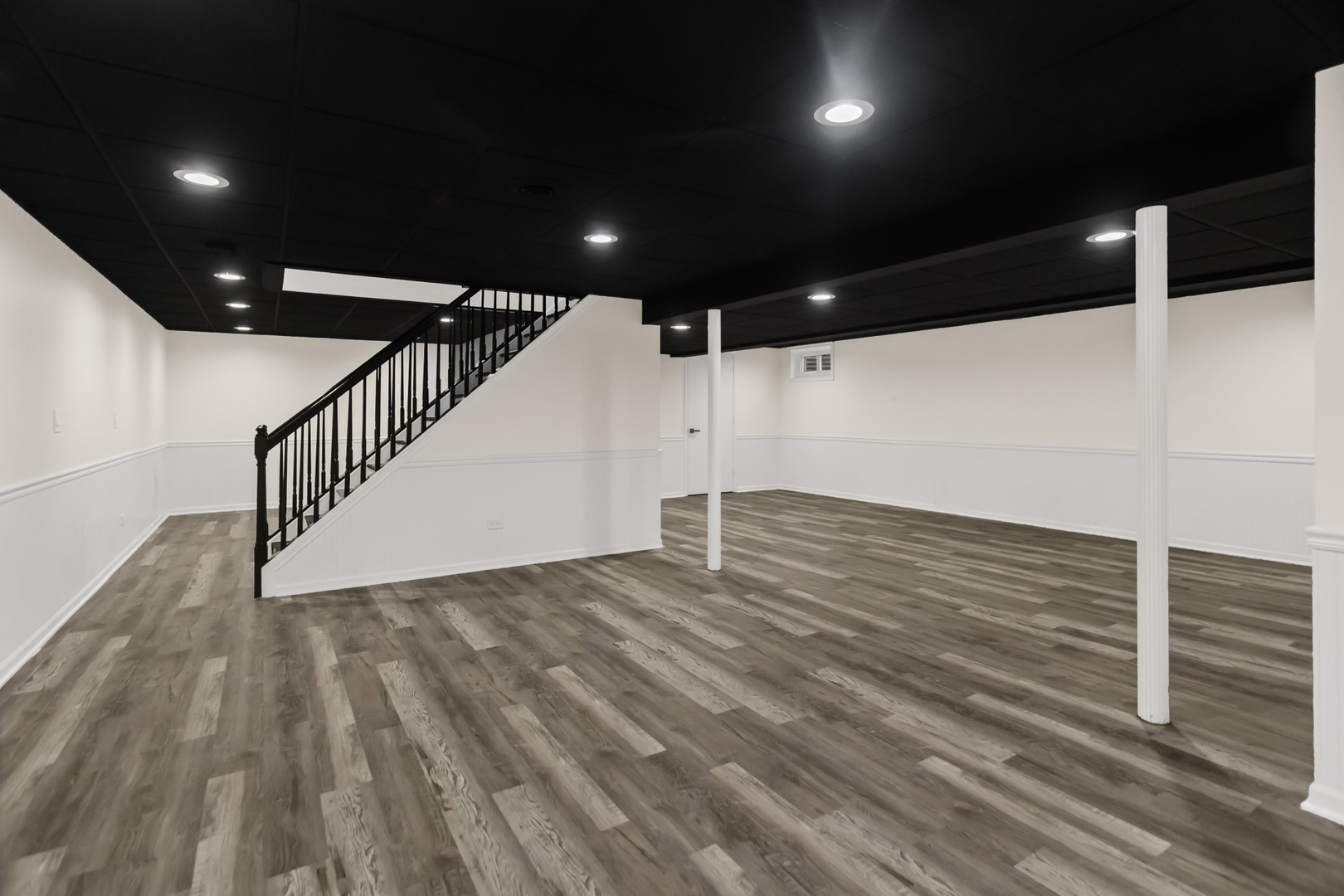 2490 Lakeside Drive Aurora IL 60504
