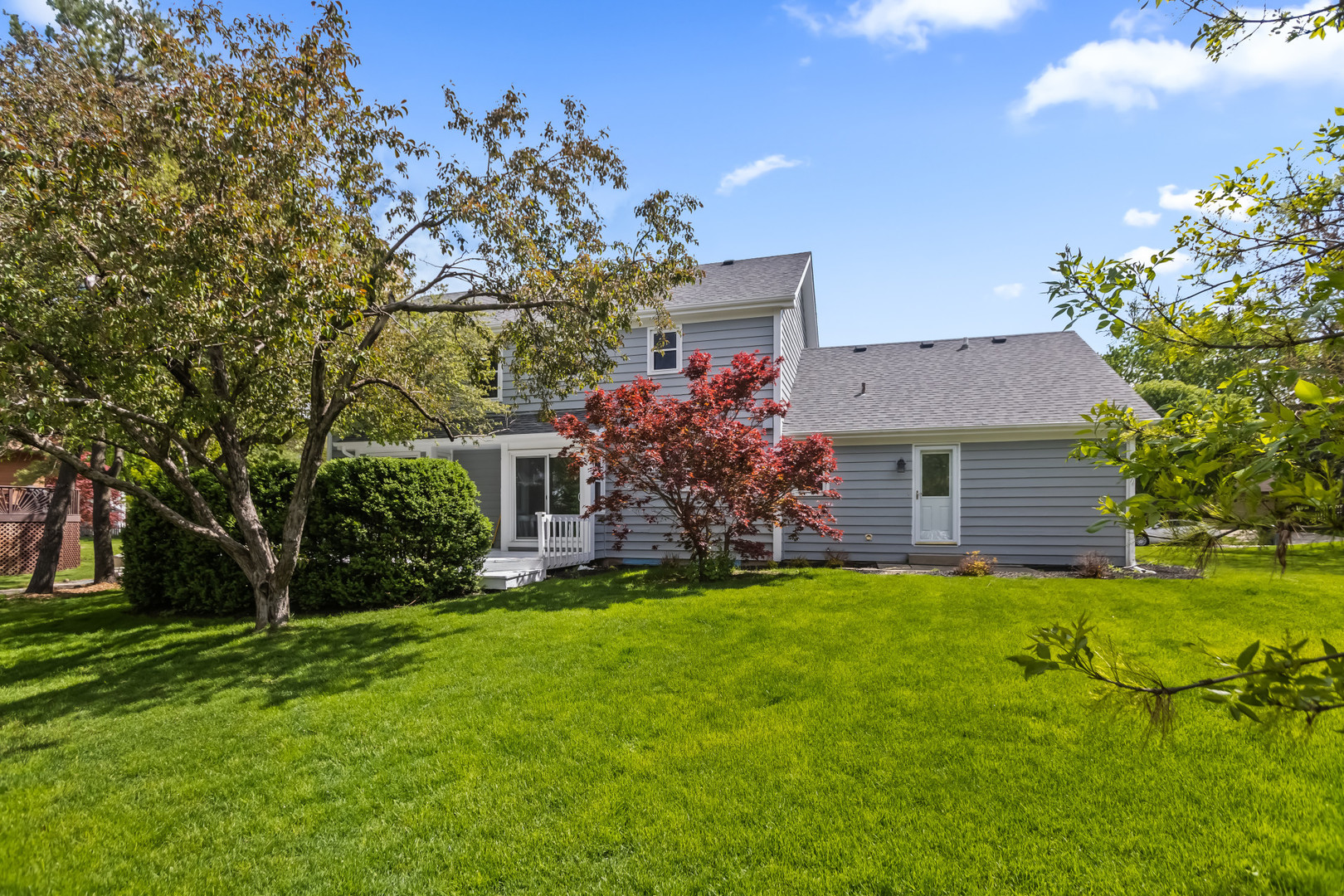 2490 Lakeside Drive Aurora IL 60504