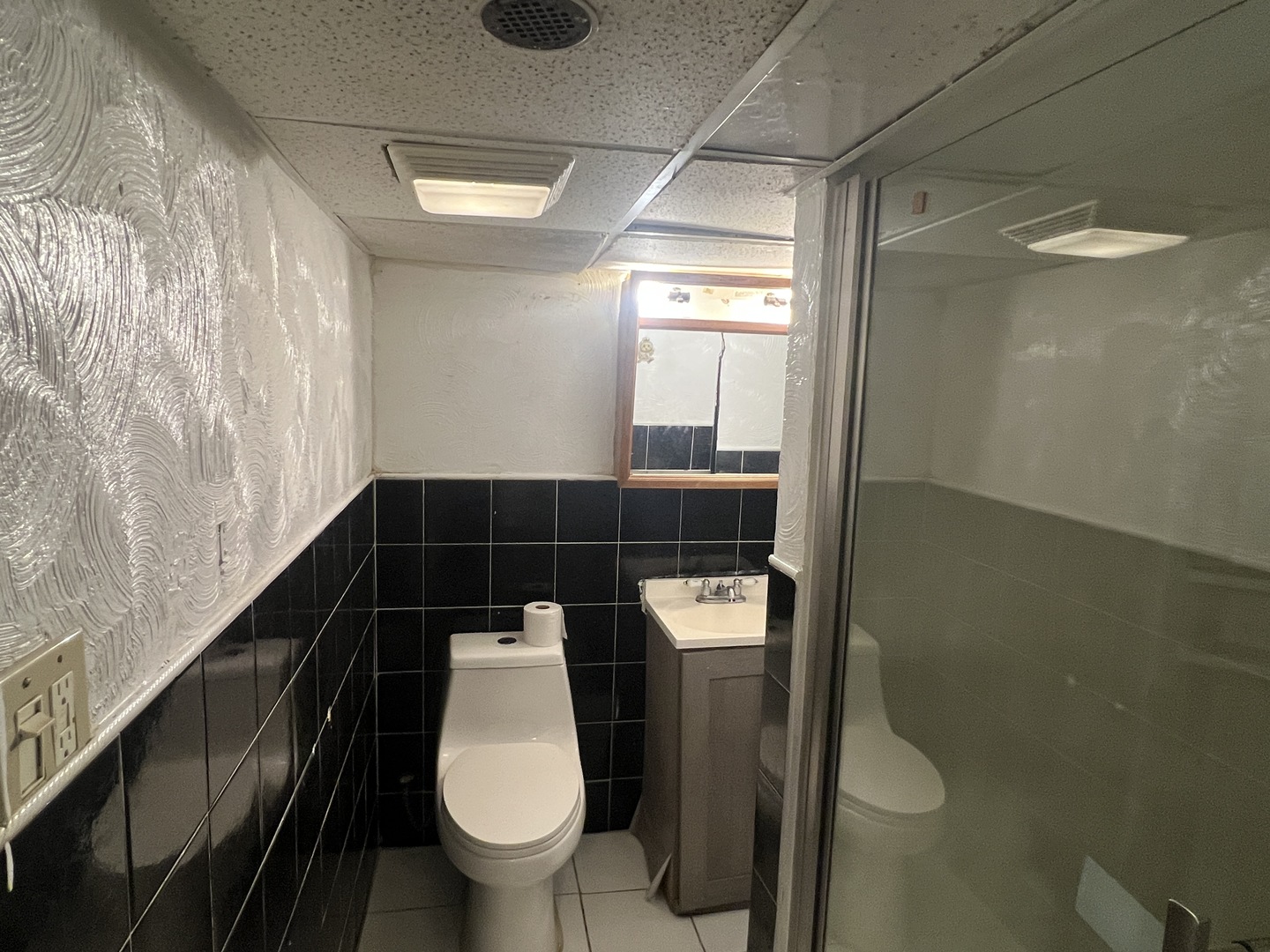 5730 South Washtenaw Avenue Chicago IL 60629