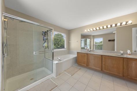 621 Lake Cornish Way Algonquin IL 60102
