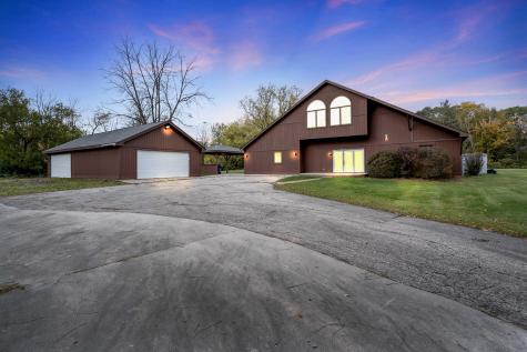 27514 North Forest Garden Road Wauconda IL 60084